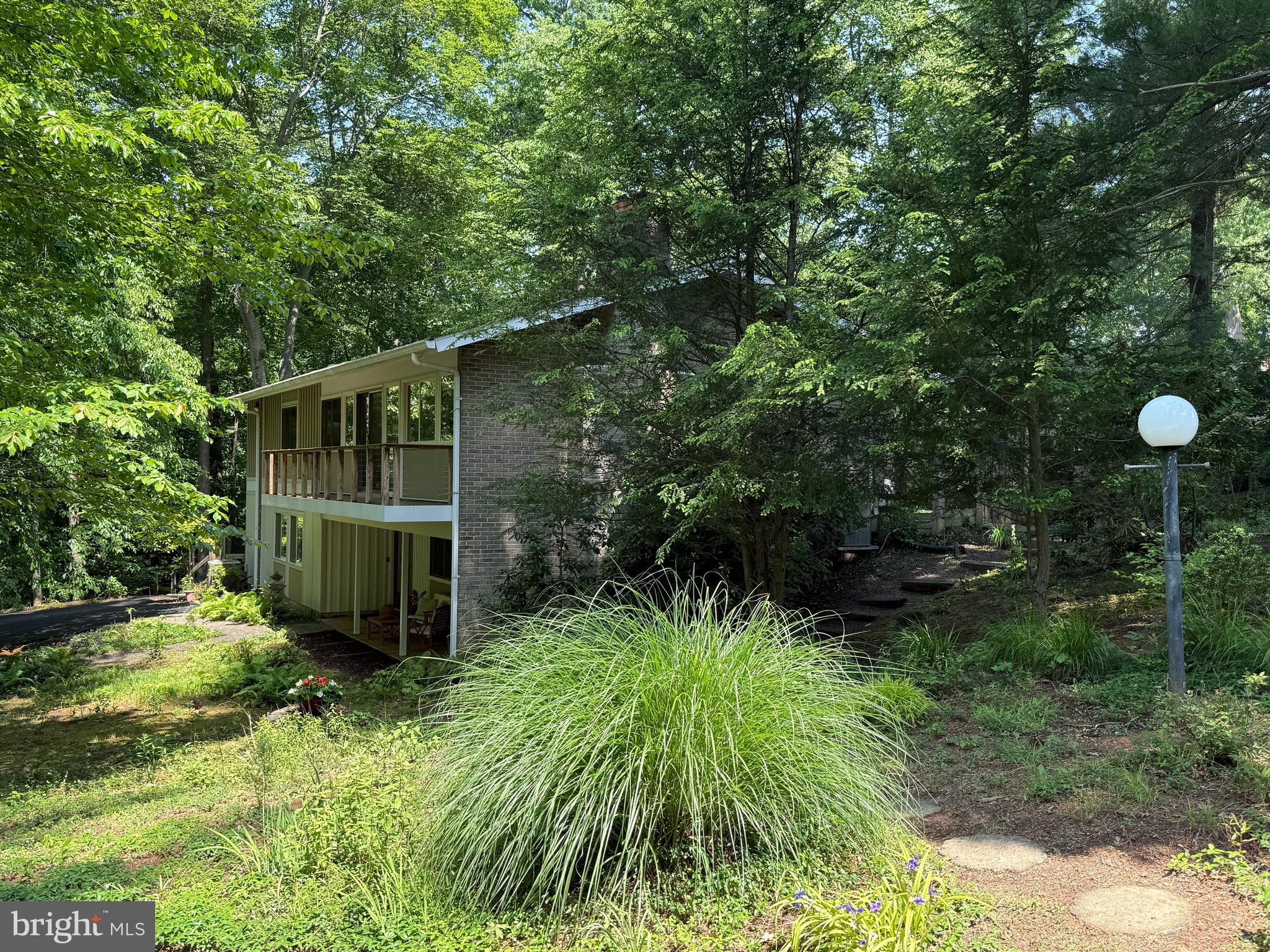 CARDEROCK SPRINGS - Residential