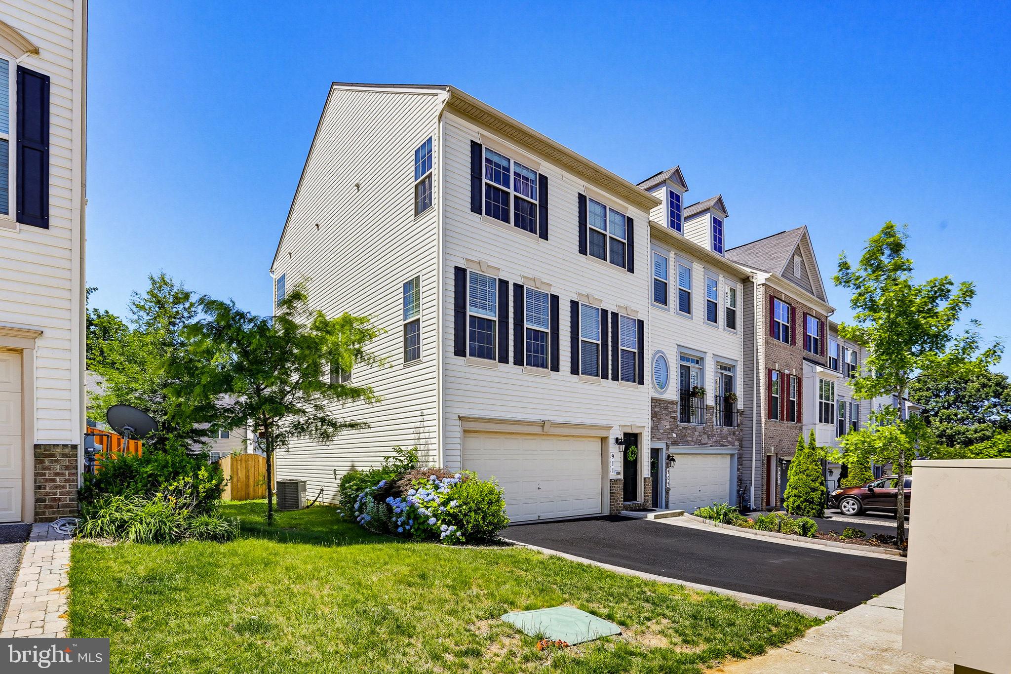 CANTERBURY VILLAGE - Residential