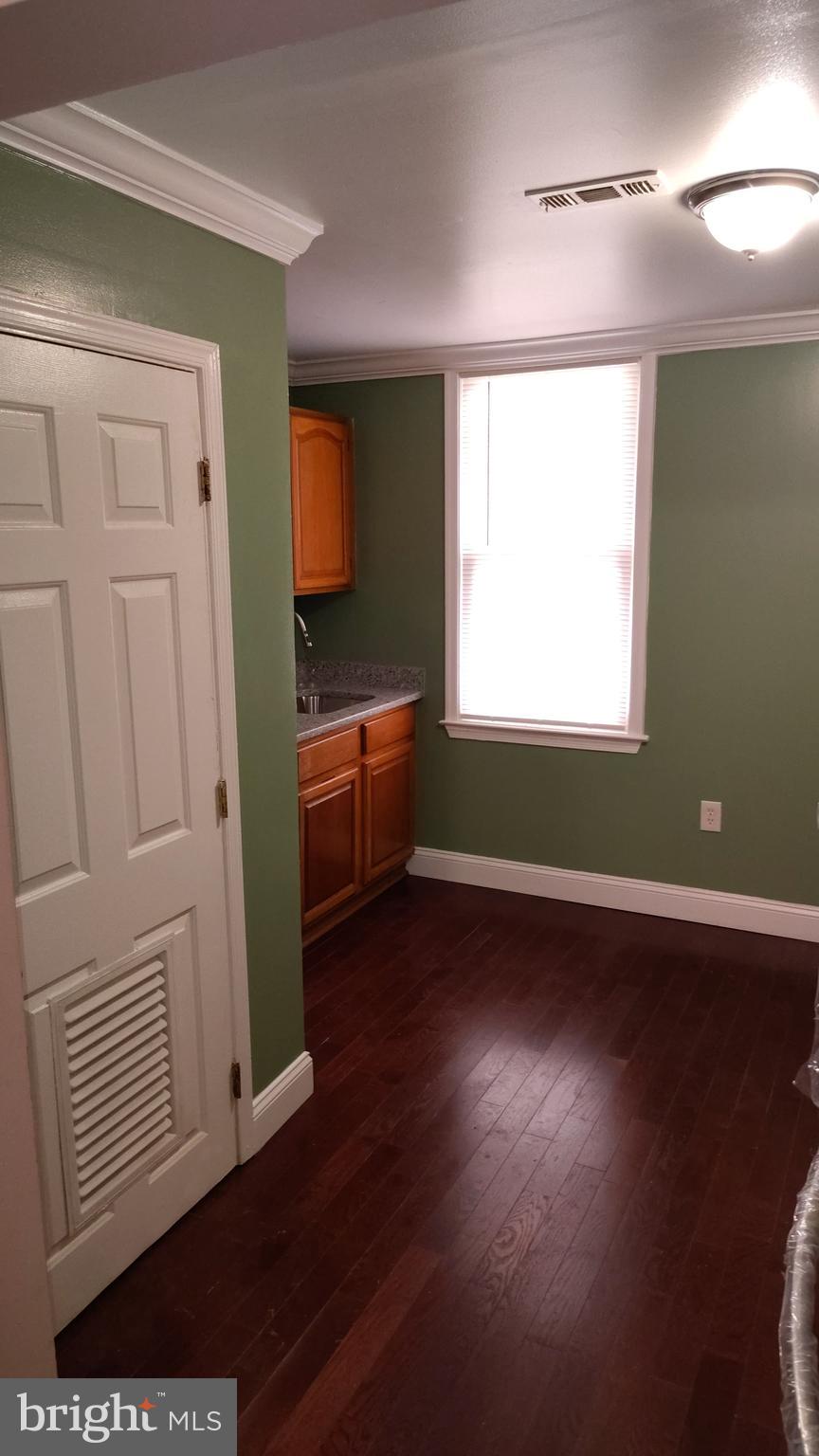 MOUNT CLARE - Residential