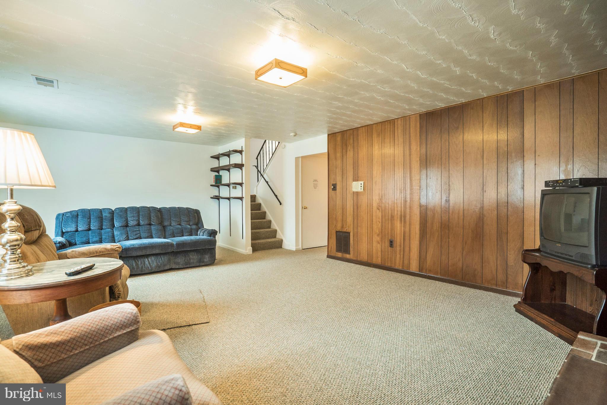 BOND MILL PARK - Residential