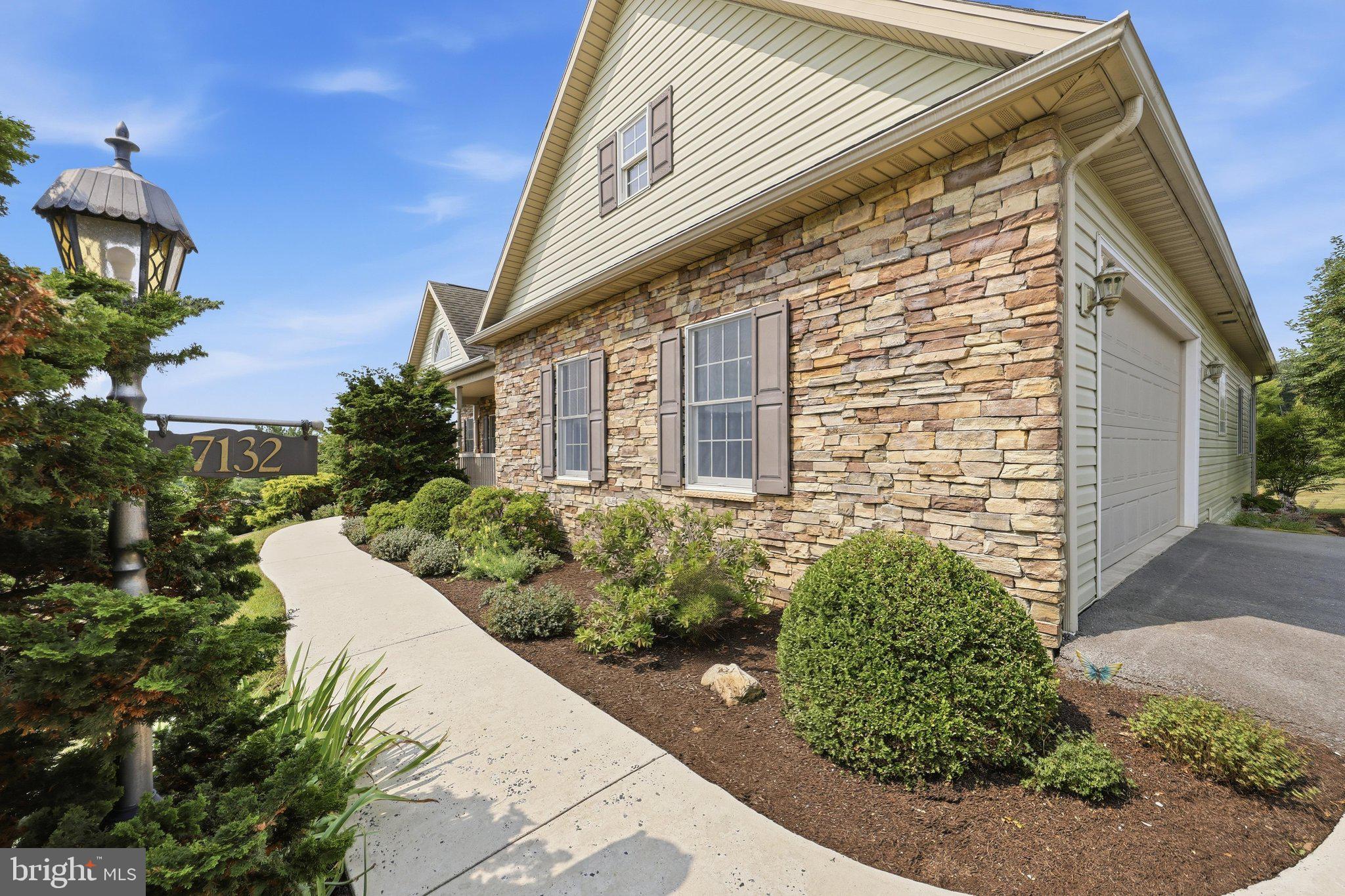 PENN NATIONAL - Residential