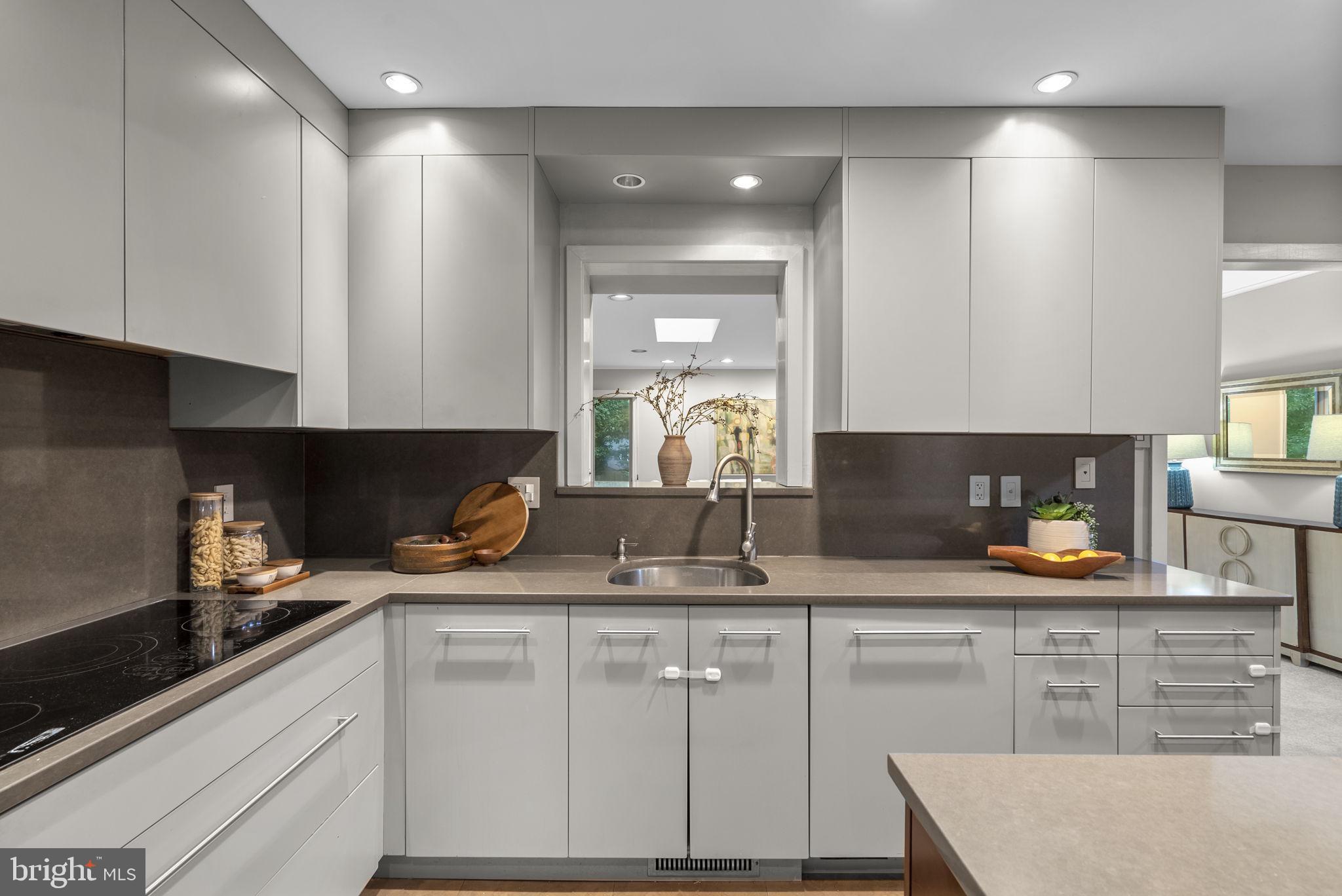FALLSWOOD - Residential