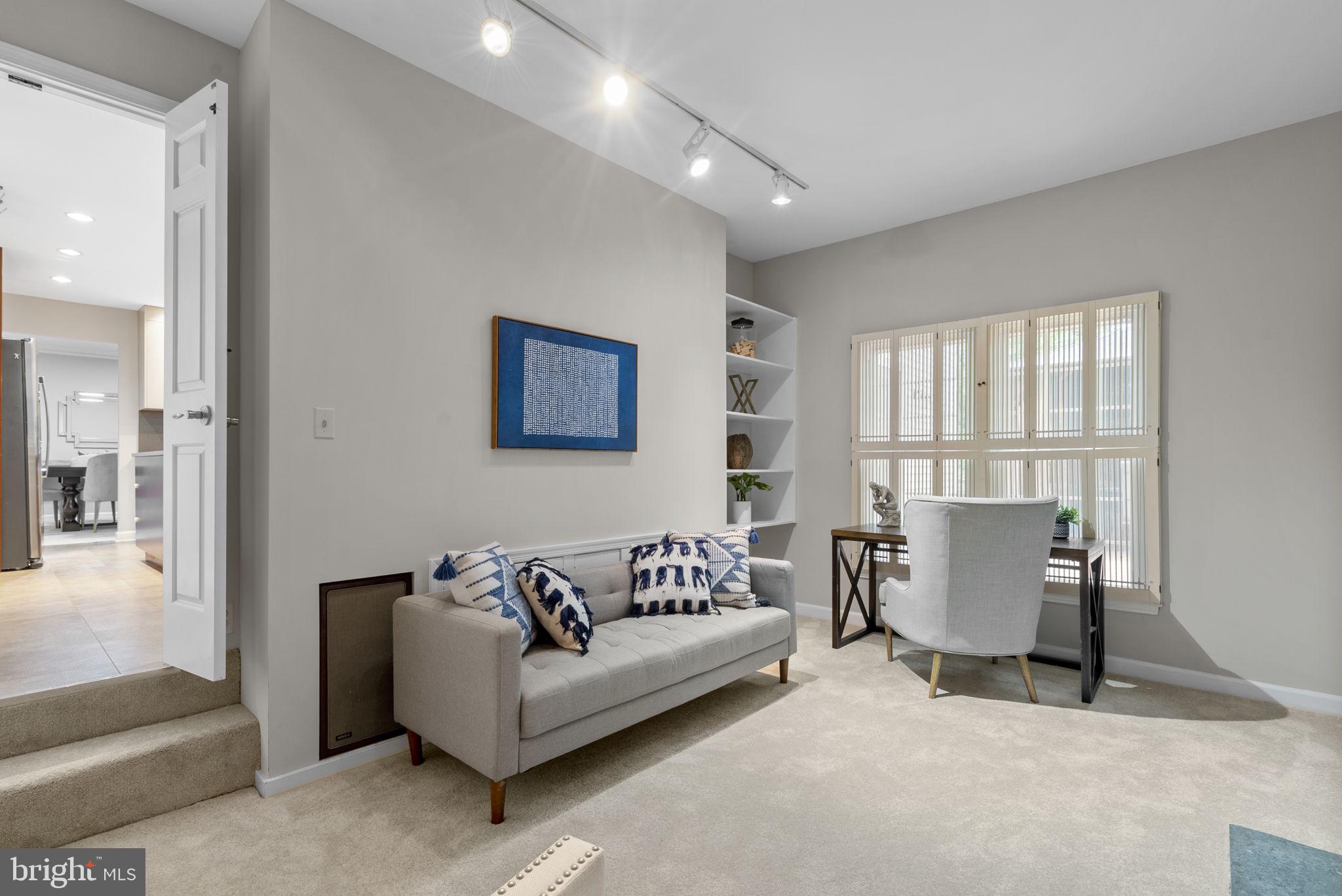 FALLSWOOD - Residential