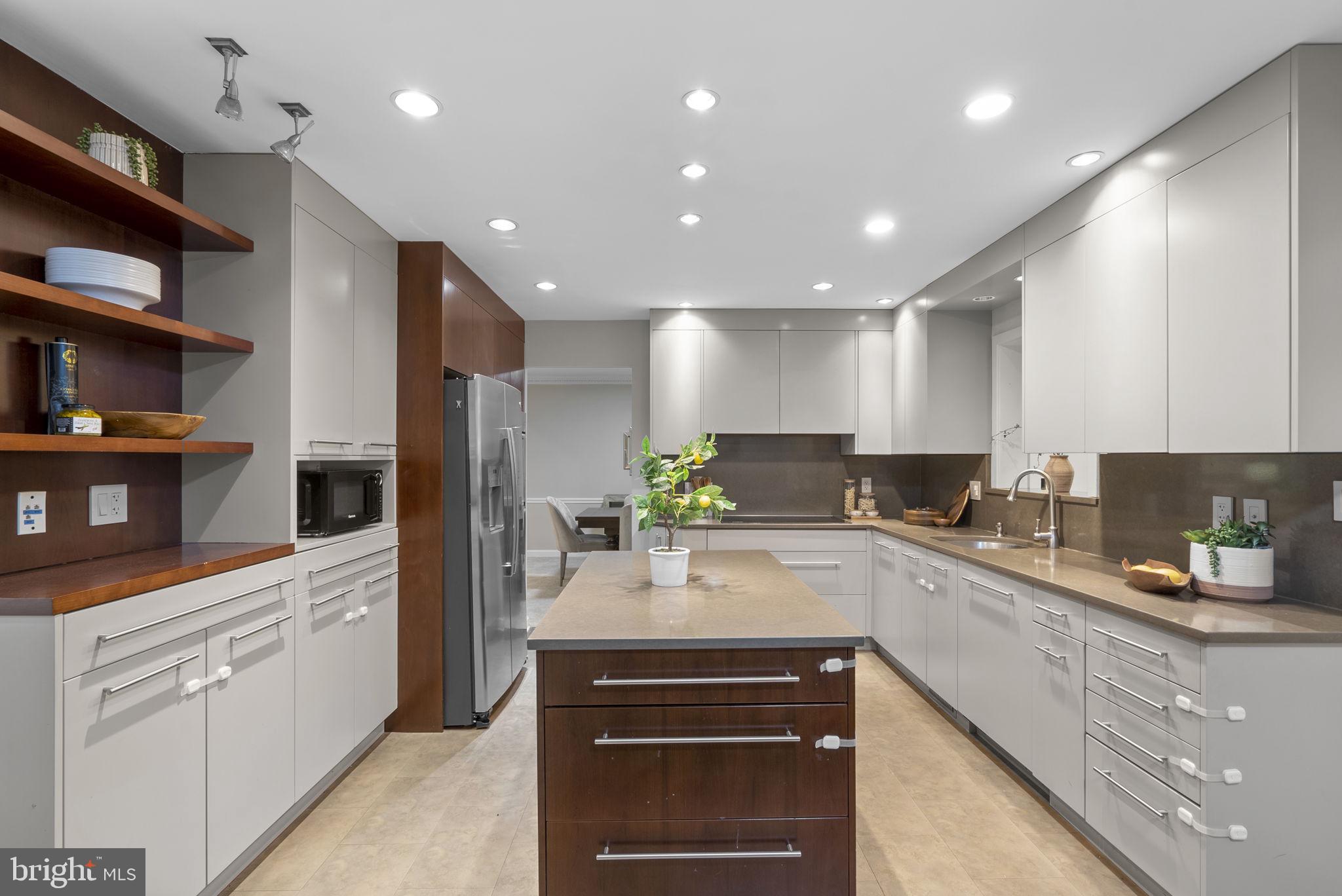 FALLSWOOD - Residential