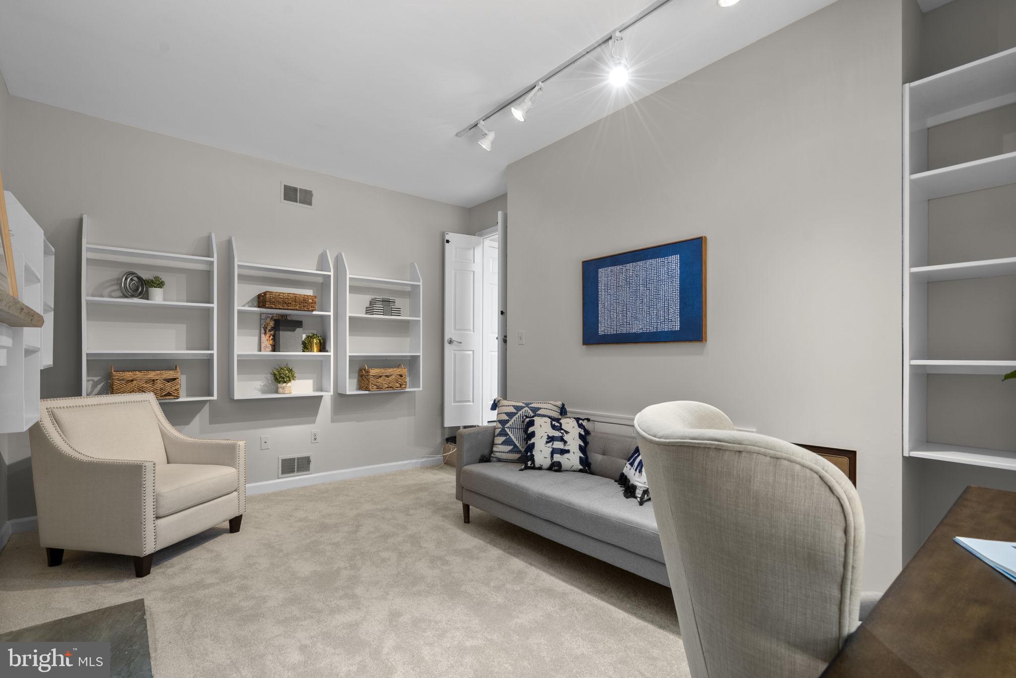FALLSWOOD - Residential