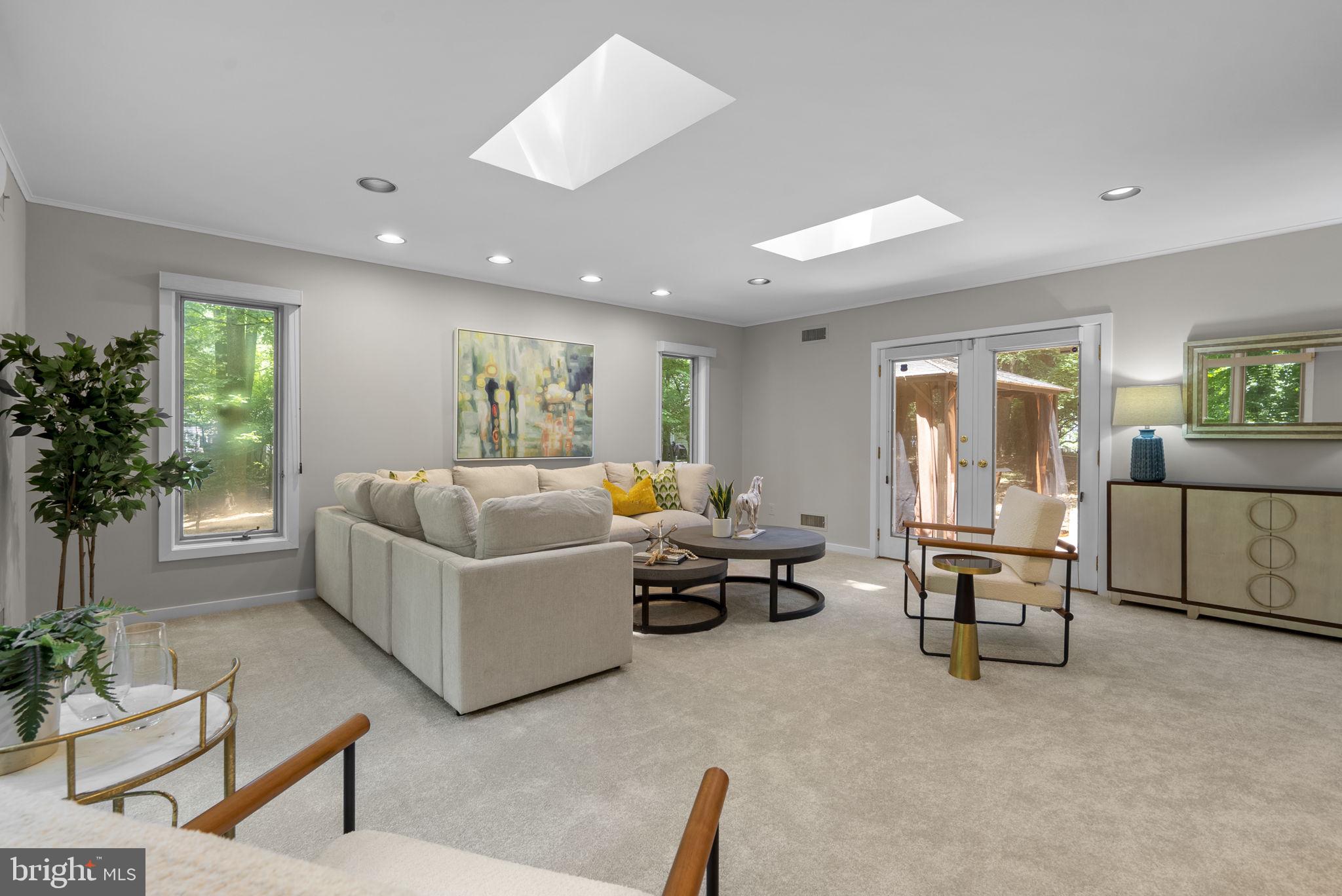FALLSWOOD - Residential