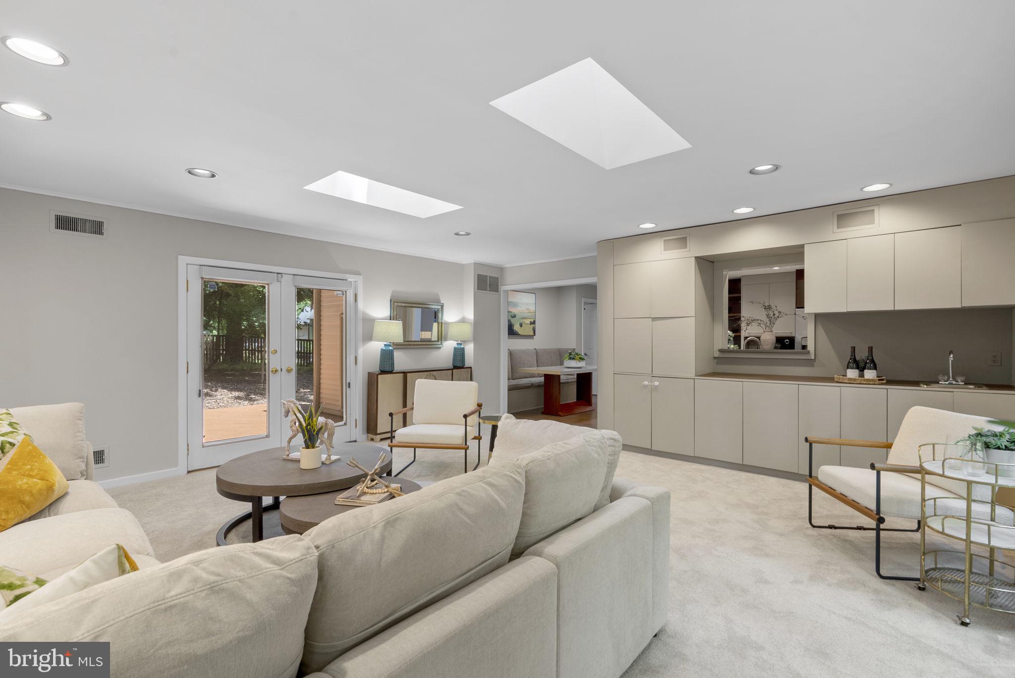 FALLSWOOD - Residential