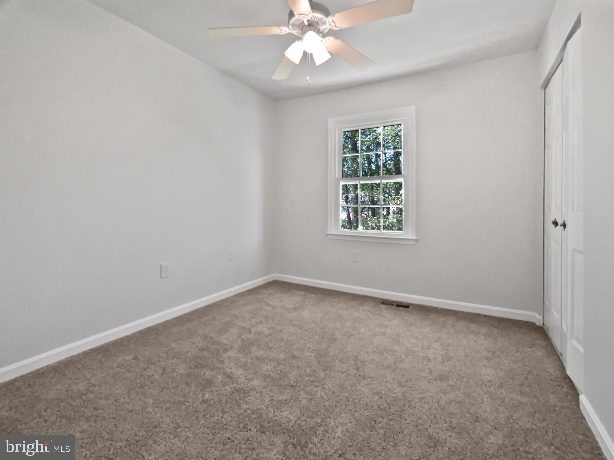 COUNTRY CREEK - Residential