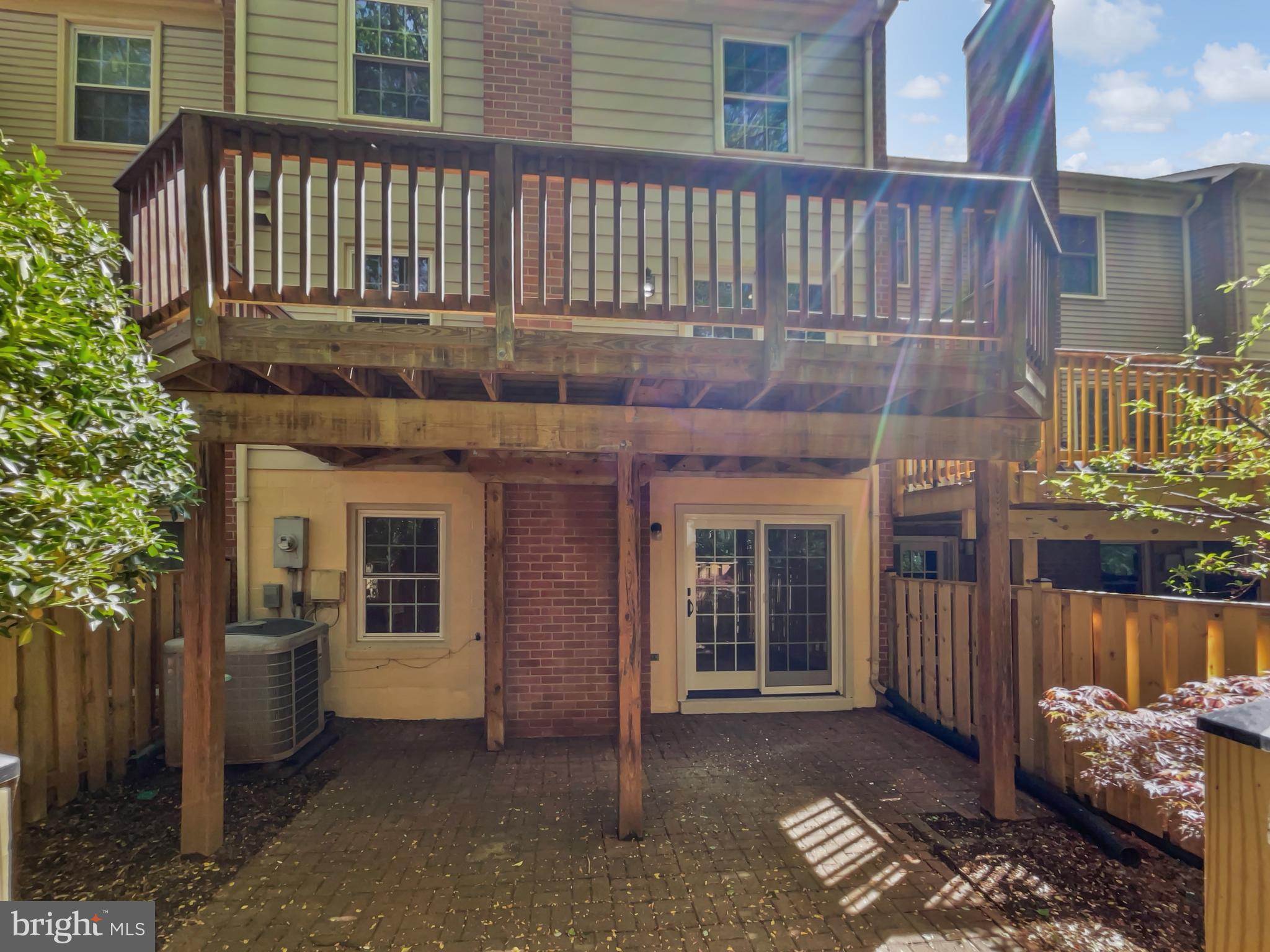 COUNTRY CREEK - Residential