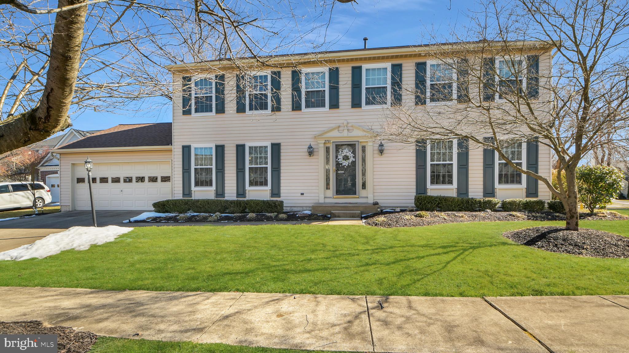This Chapman Farm colonial on a cul de sac has everything you are looking for in your new home.   The house has shows like model,  You walk in to a two story foyer with hard wood floors.  The formal living room and dining room are perfect for entertaining.  The kitchen has hardwood floors and has been updated with stainless appliances, cherry cabinets, and granite counter tops.  The family room has hardwood floors, a gas fireplace and has French doors leading to an enclosed porch.  The master bedroom suite has cathedral ceilings, ceiling fan, dual closets, jetted tub, and separate shower.  The other bedrooms are well sized and set up well.  The basement is finished and has a workout room, full bathroom, bar area, and plenty of storage.  The home has new windows, newer roof, HVAC and hot water heater.  It is ready for its new owners.
