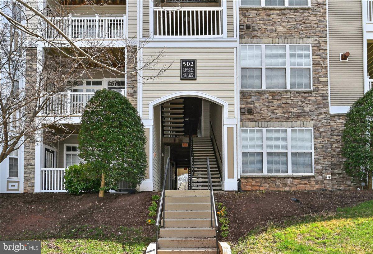 WESTCHESTER AT STRATFORD - Residential