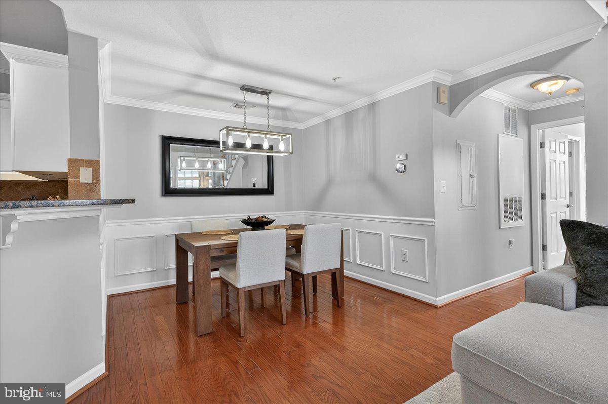 WESTCHESTER AT STRATFORD - Residential