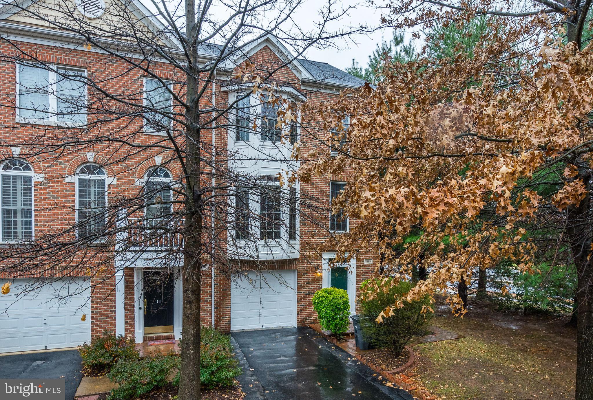 Beautifully remodeled TH with 1 car garage. 3 bedr, 3.5 bath with full walkout basement and deck. Located across Wegmans, close to shopping and restaurants at Fairfax Corner and easy access to I66 and Rt.50, parks, bike trails and pools. A refreshed home with brand new carpet is ready for you to move in and enjoy!