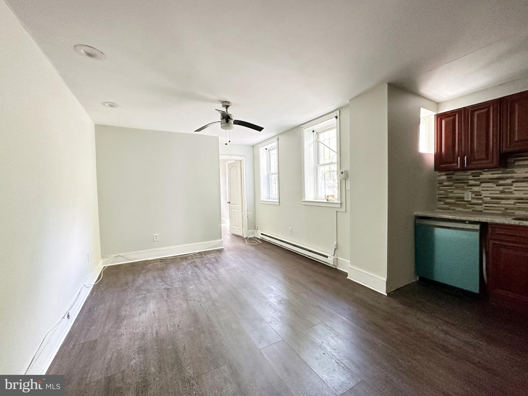POINT BREEZE - Residential Lease
