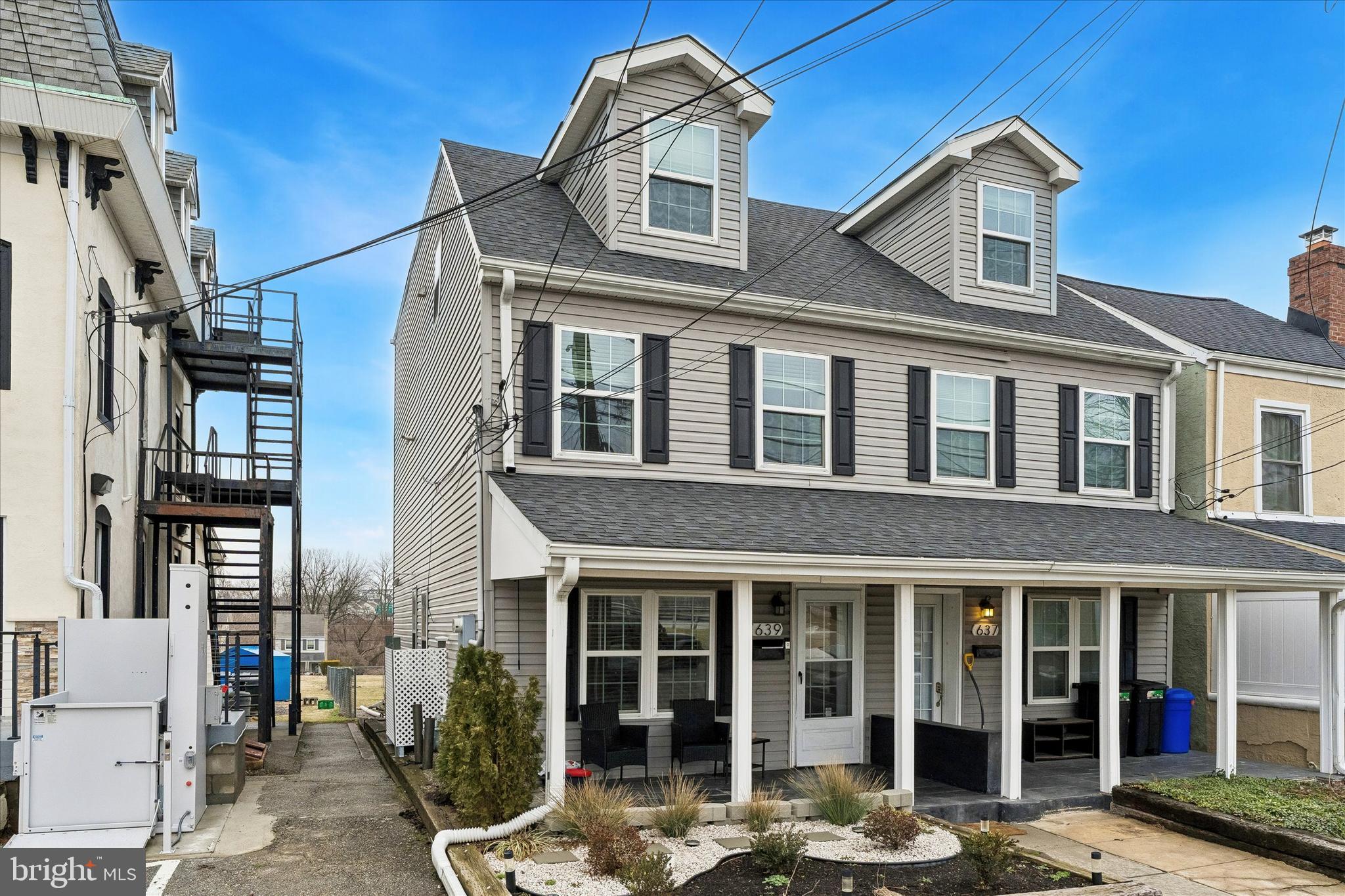 CONSHOHOCKEN - Residential