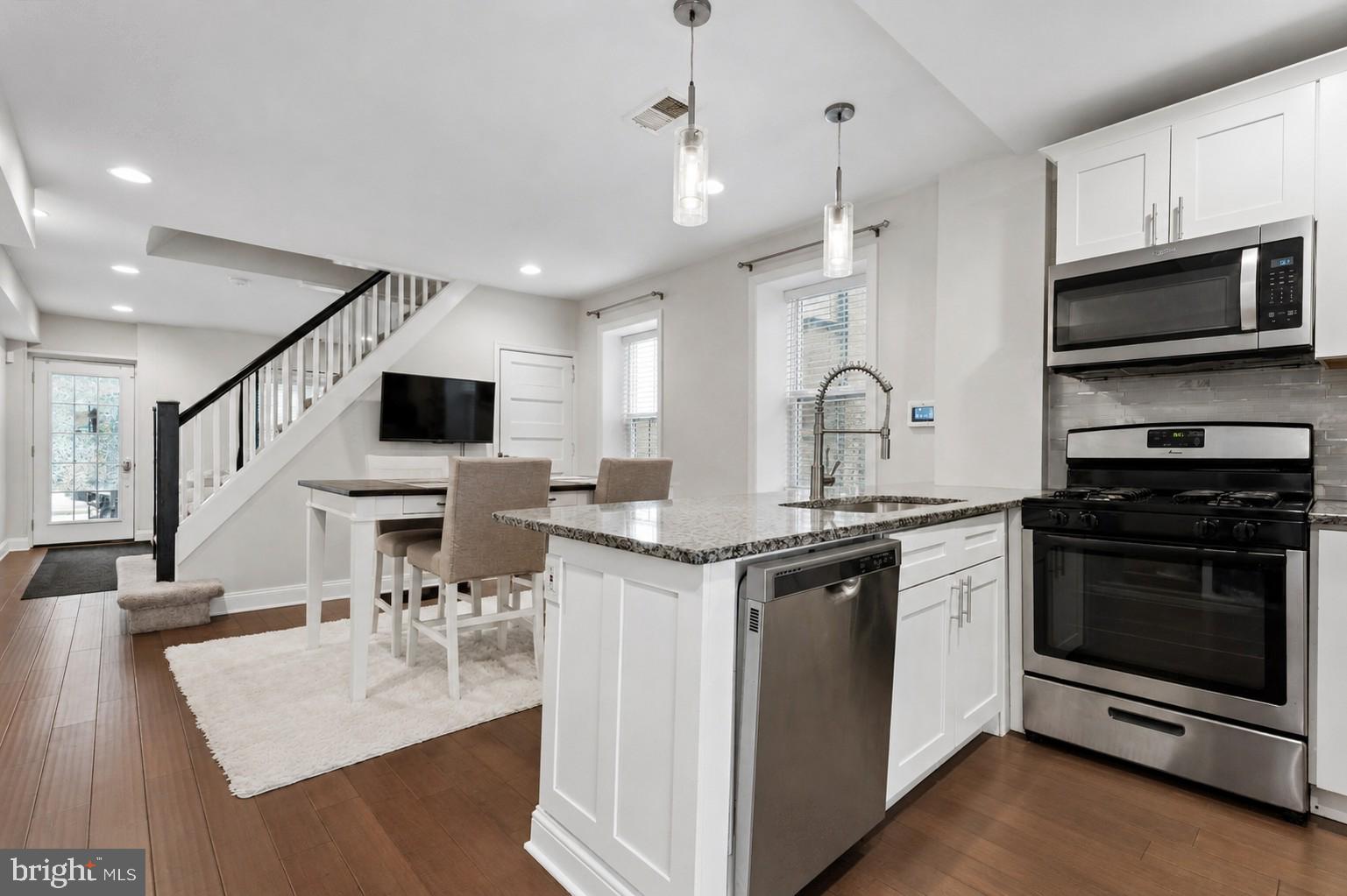 CONSHOHOCKEN - Residential