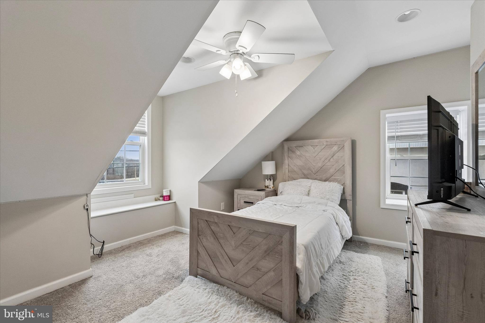CONSHOHOCKEN - Residential