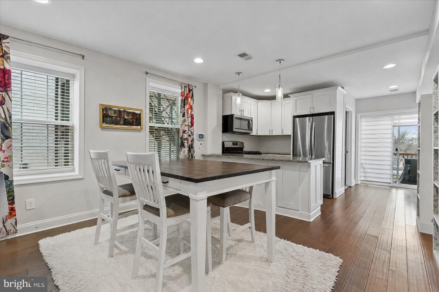 CONSHOHOCKEN - Residential