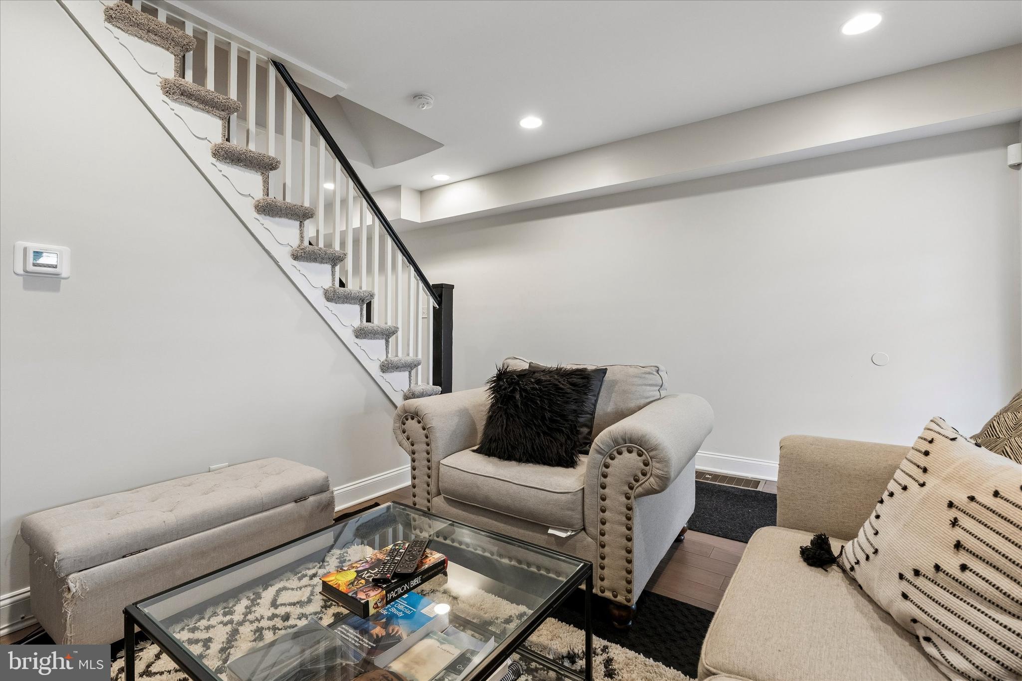 CONSHOHOCKEN - Residential