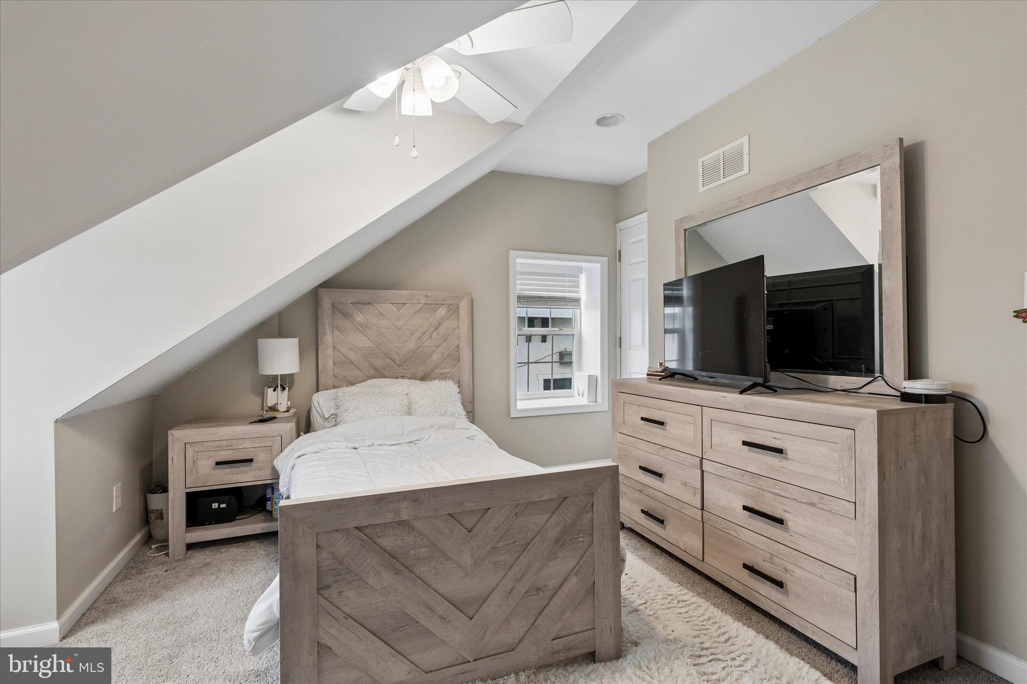 CONSHOHOCKEN - Residential