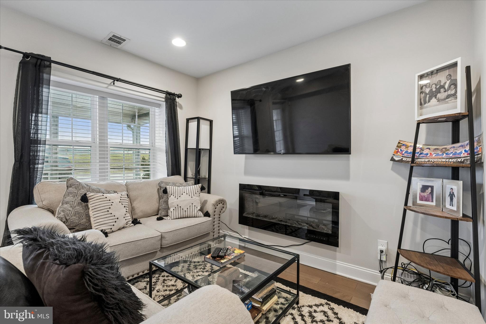 CONSHOHOCKEN - Residential