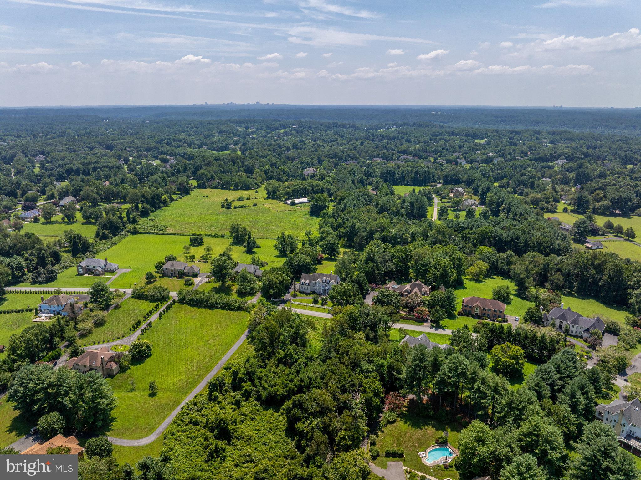TRAVILAH MEADOWS - Residential
