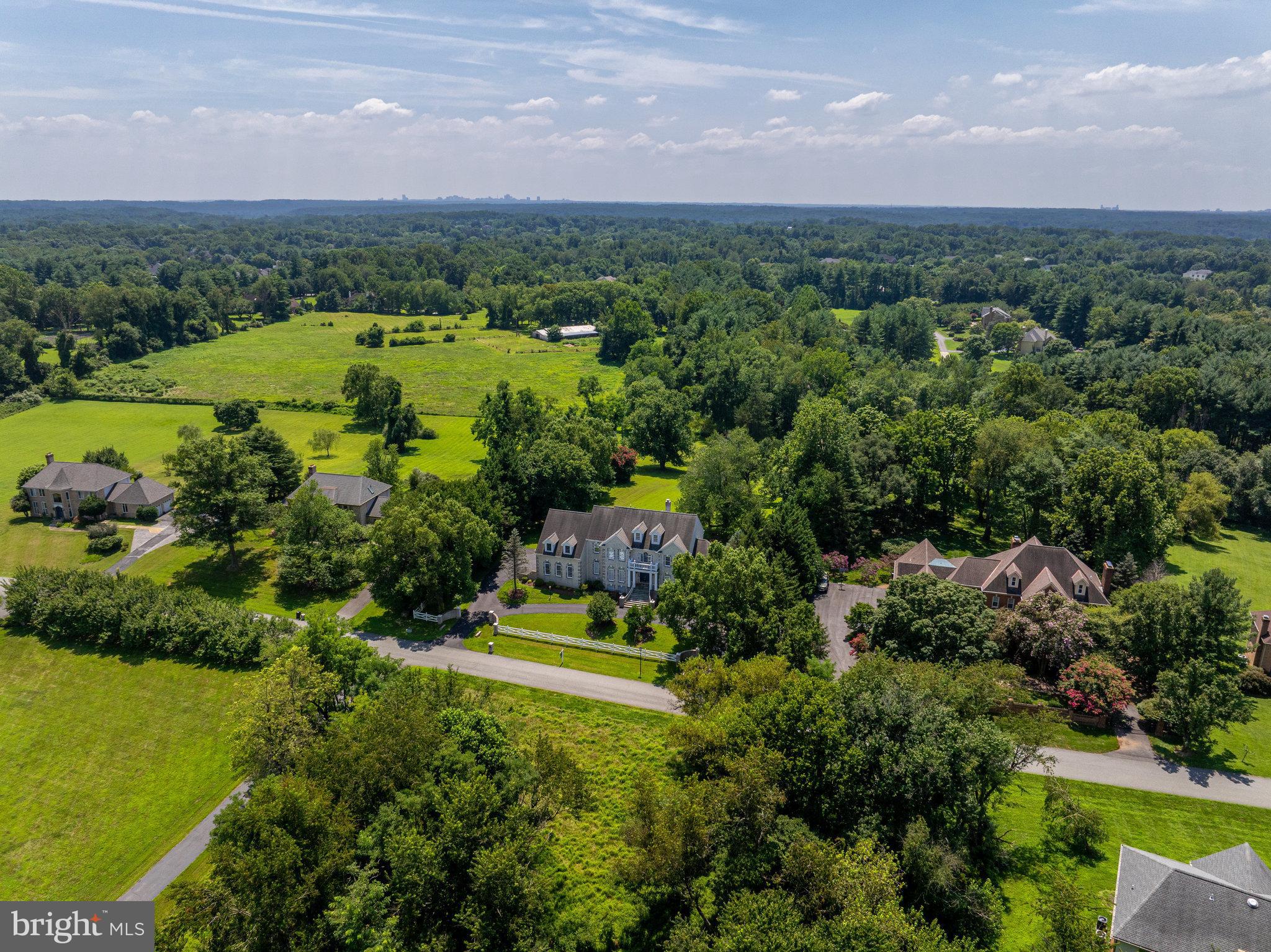 TRAVILAH MEADOWS - Residential