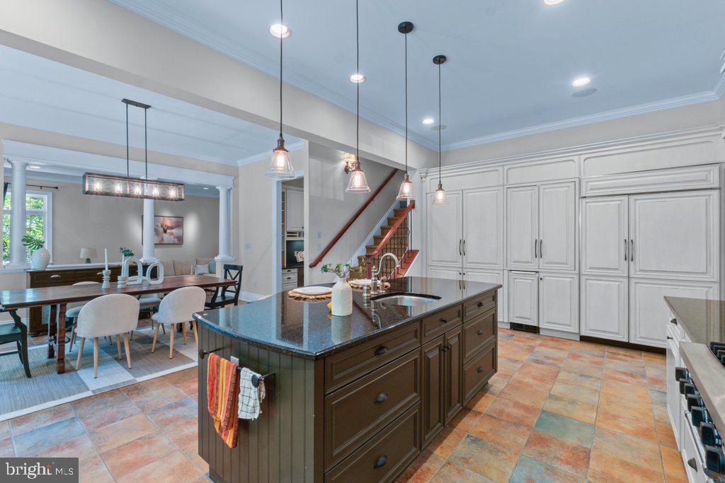 CHESTNUT WOODS - Residential