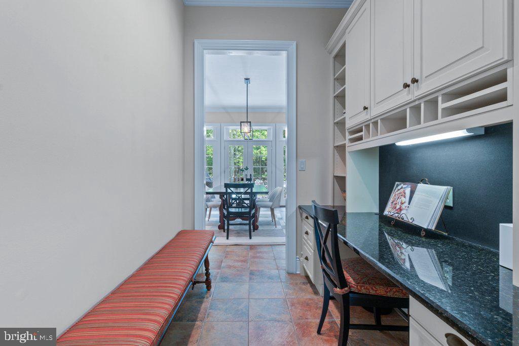 CHESTNUT WOODS - Residential