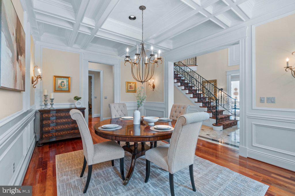 CHESTNUT WOODS - Residential