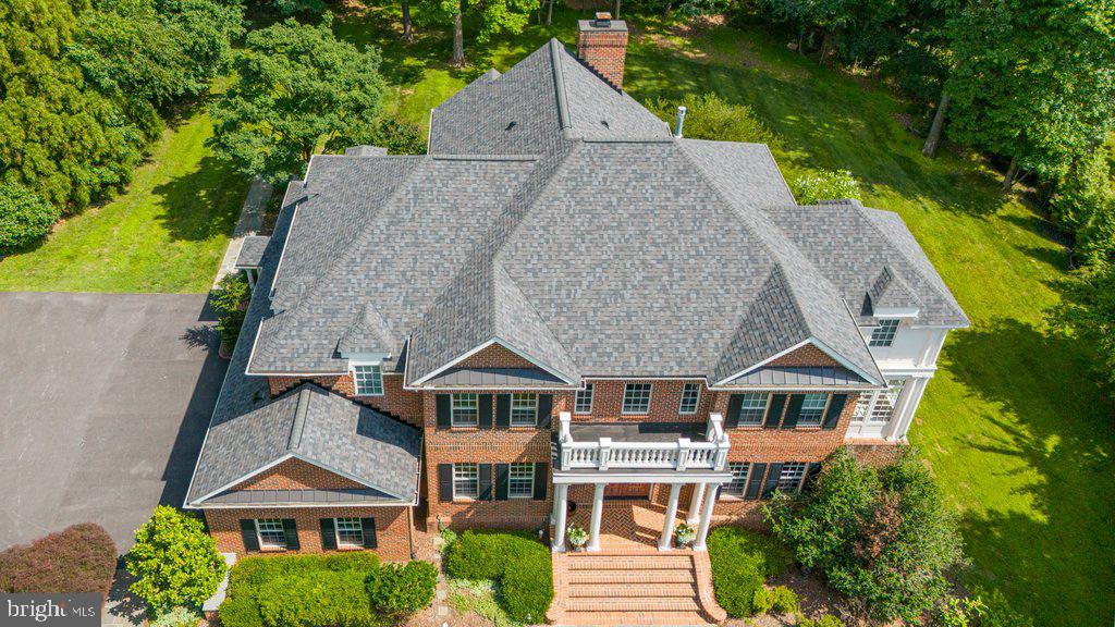 CHESTNUT WOODS - Residential