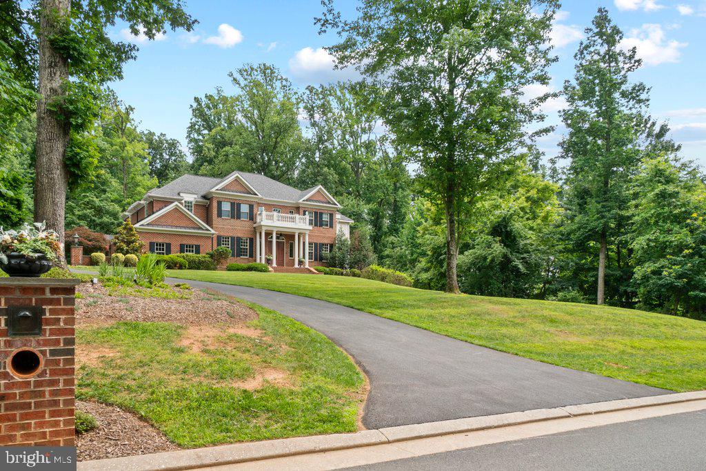CHESTNUT WOODS - Residential