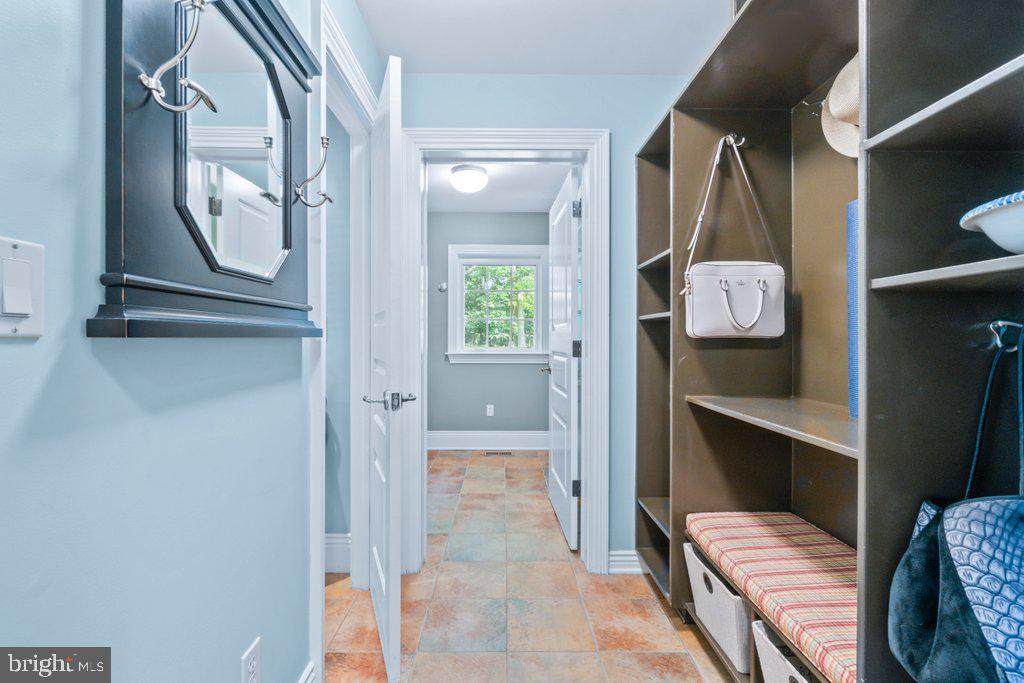 CHESTNUT WOODS - Residential