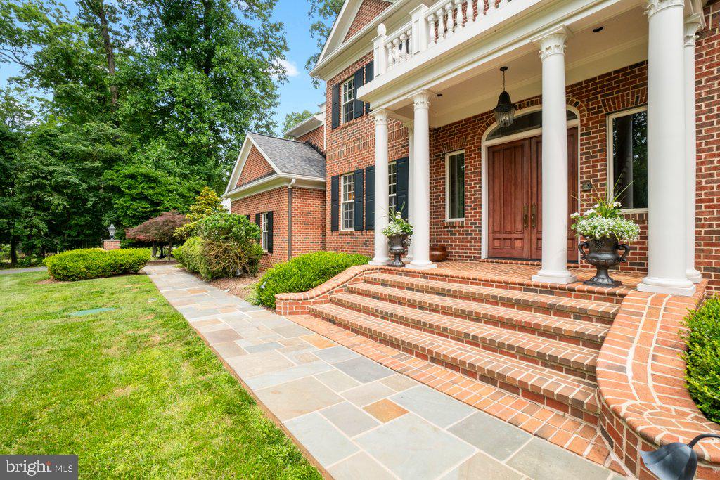 CHESTNUT WOODS - Residential