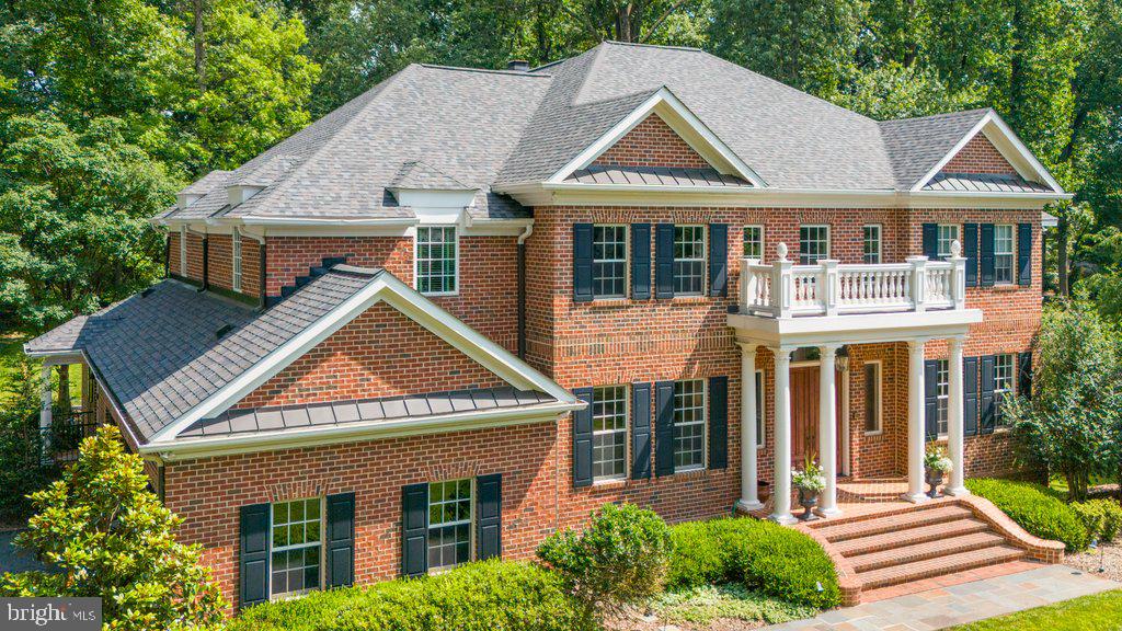 CHESTNUT WOODS - Residential