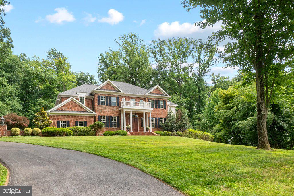 CHESTNUT WOODS - Residential