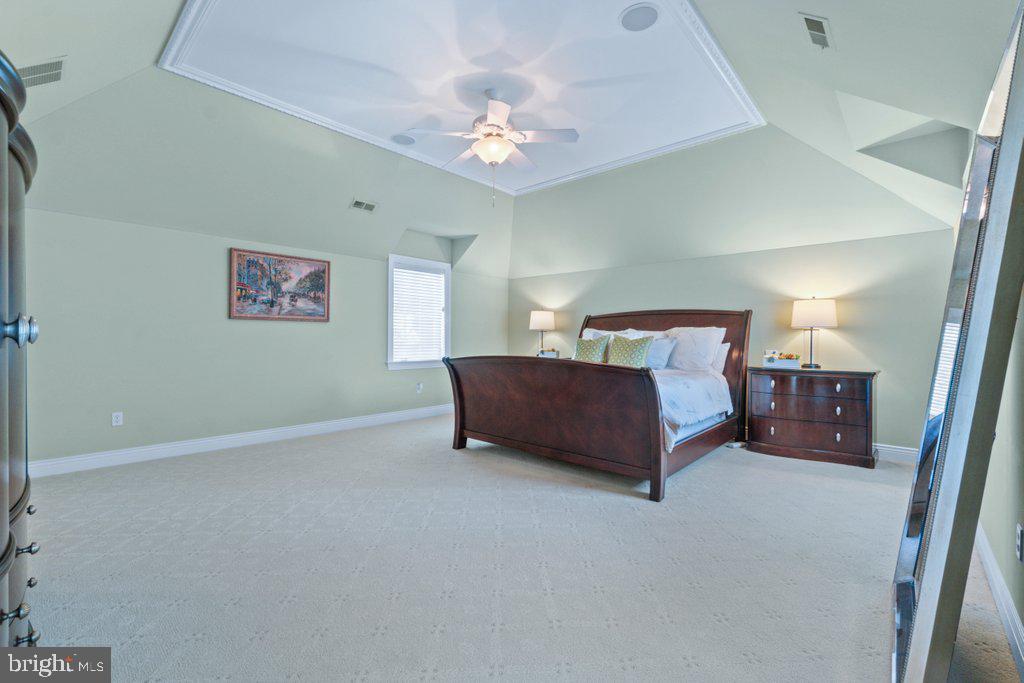 CHESTNUT WOODS - Residential