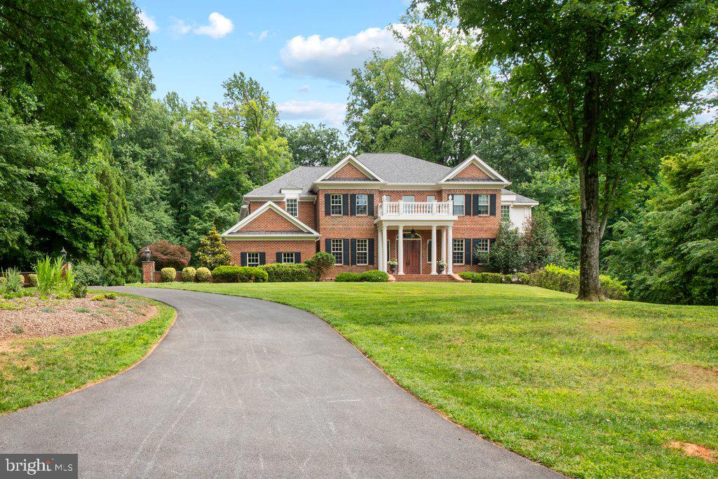 CHESTNUT WOODS - Residential