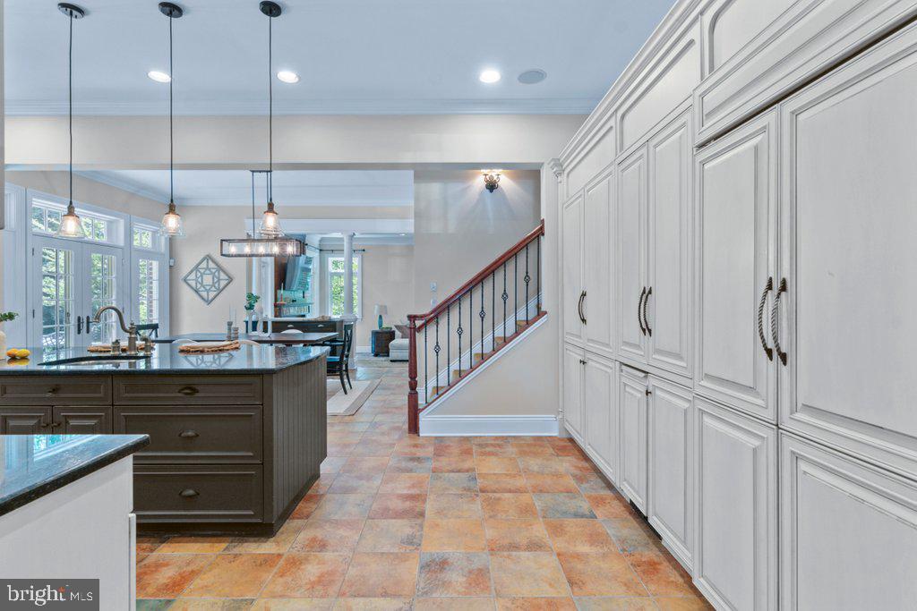 CHESTNUT WOODS - Residential