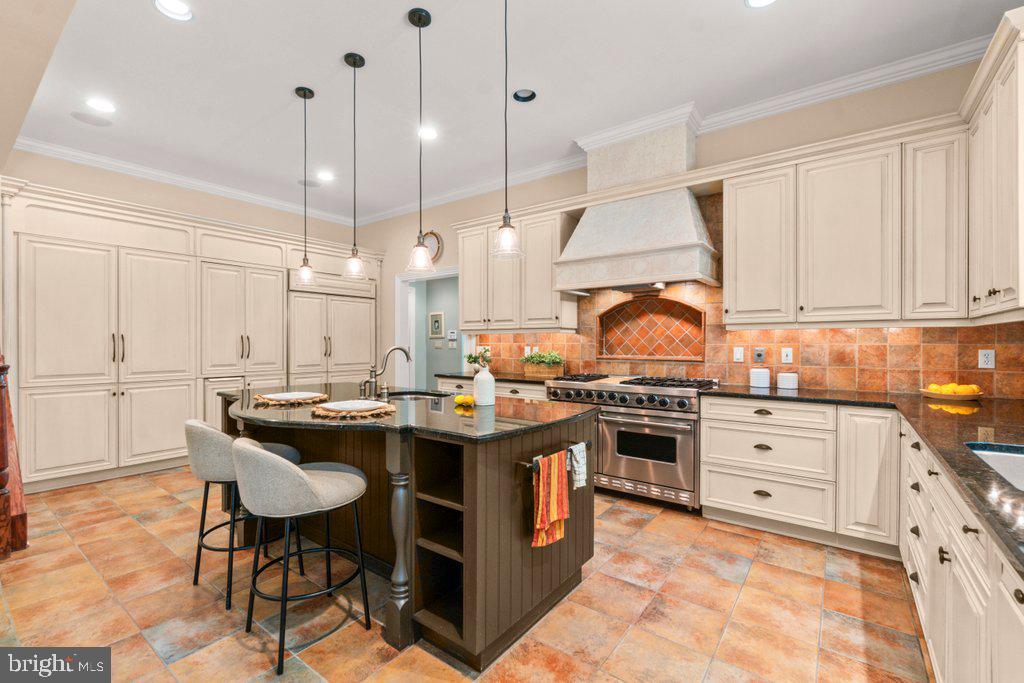 CHESTNUT WOODS - Residential