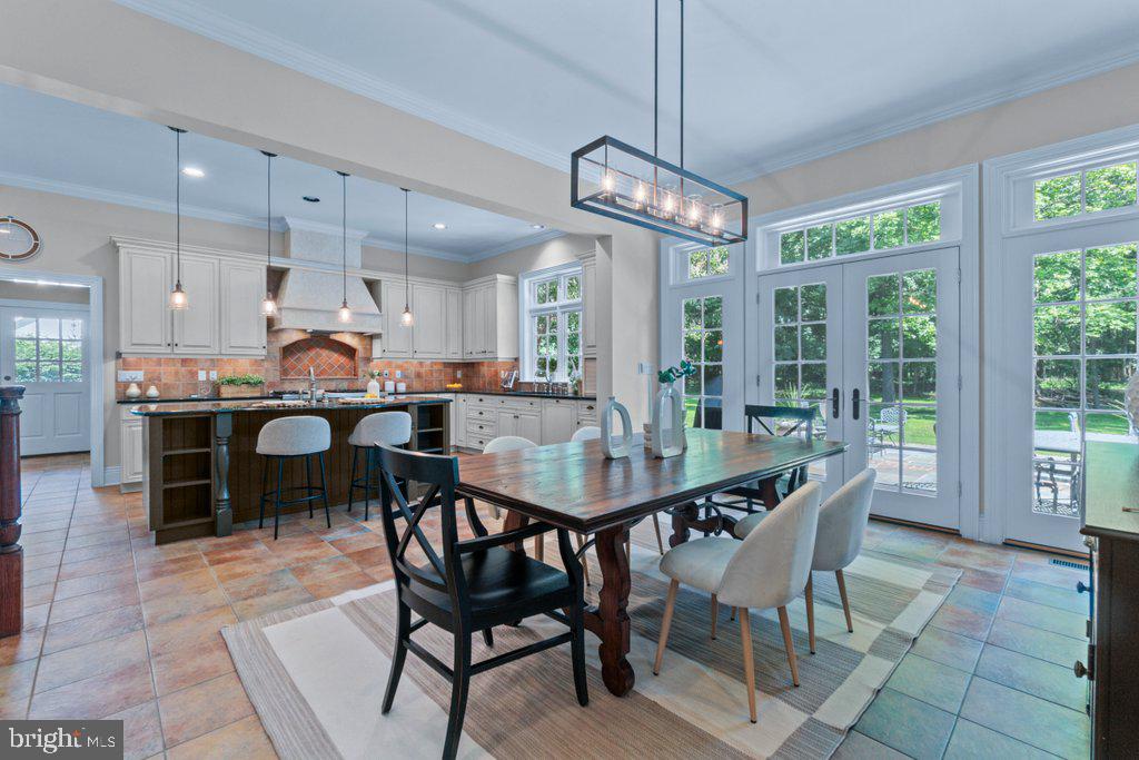 CHESTNUT WOODS - Residential