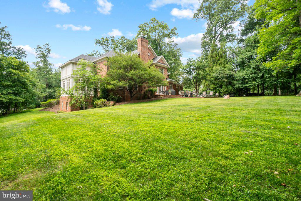 CHESTNUT WOODS - Residential