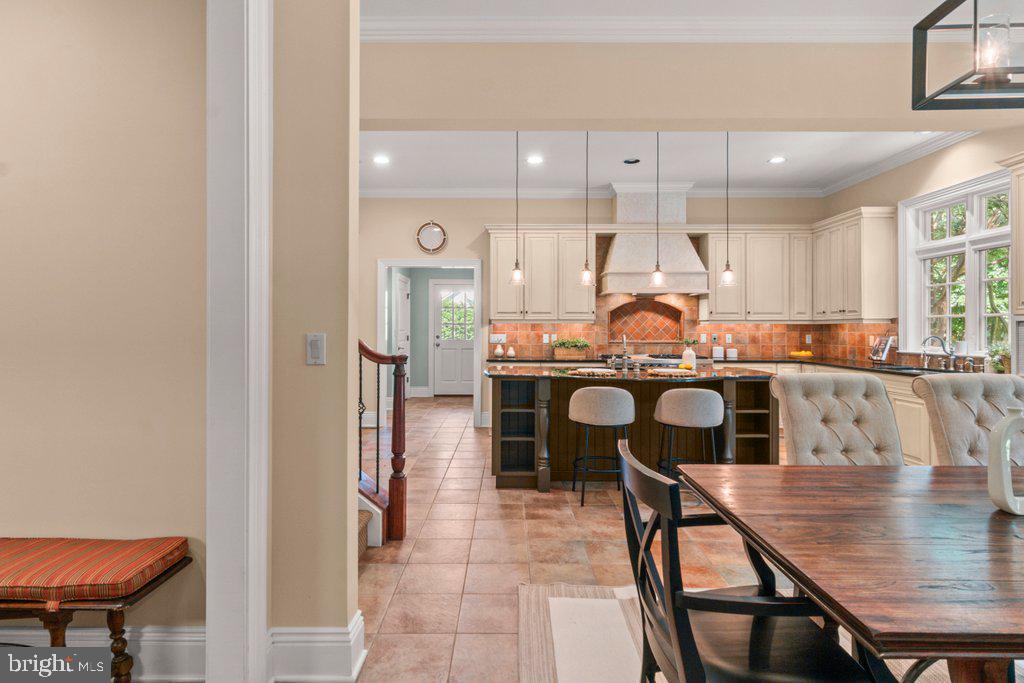 CHESTNUT WOODS - Residential