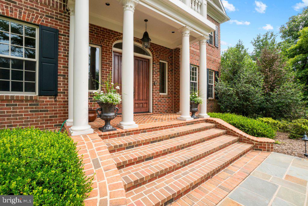 CHESTNUT WOODS - Residential