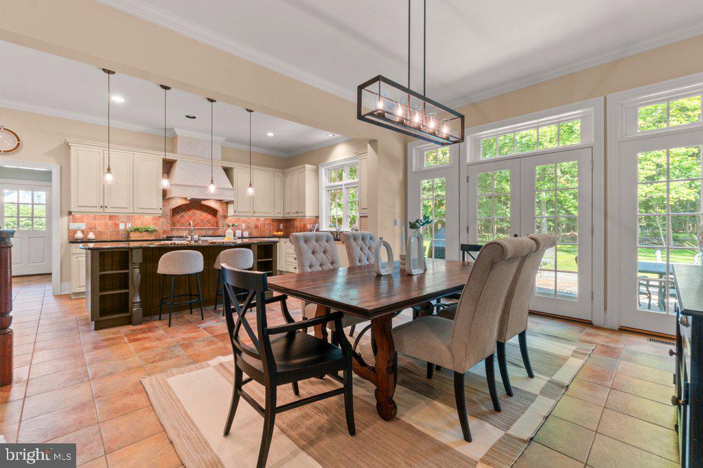 CHESTNUT WOODS - Residential