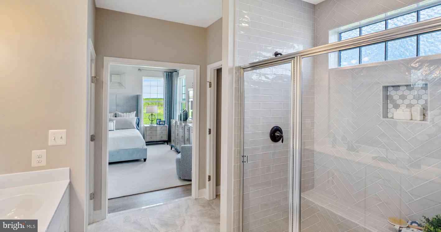 BROOKFIELD - Residential