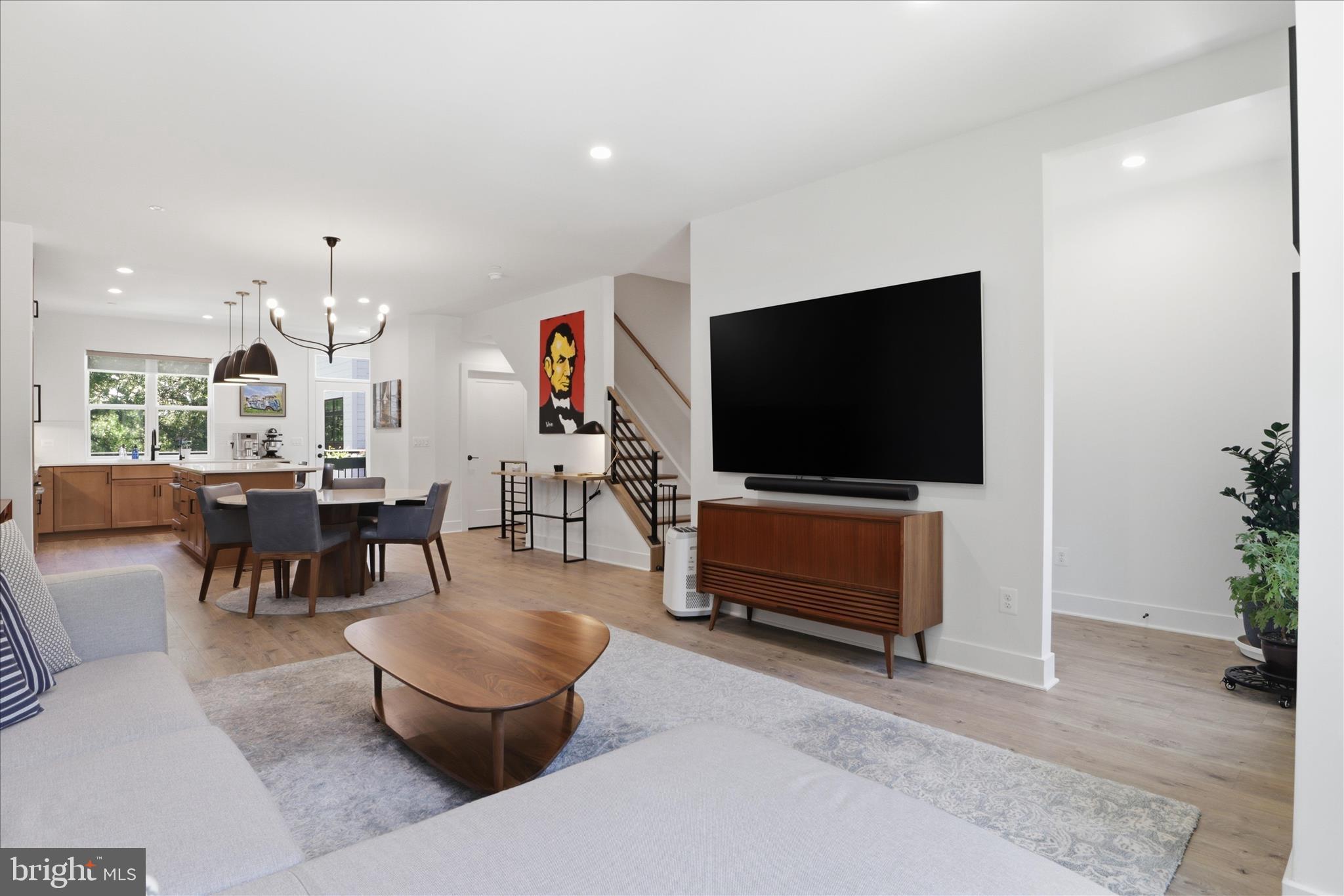 TYSONS RIDGE - Residential