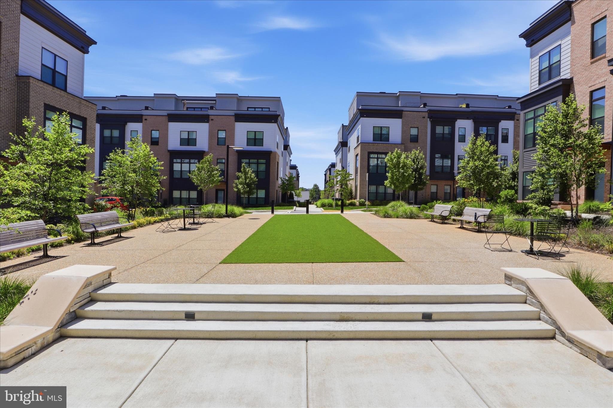 TYSONS RIDGE - Residential
