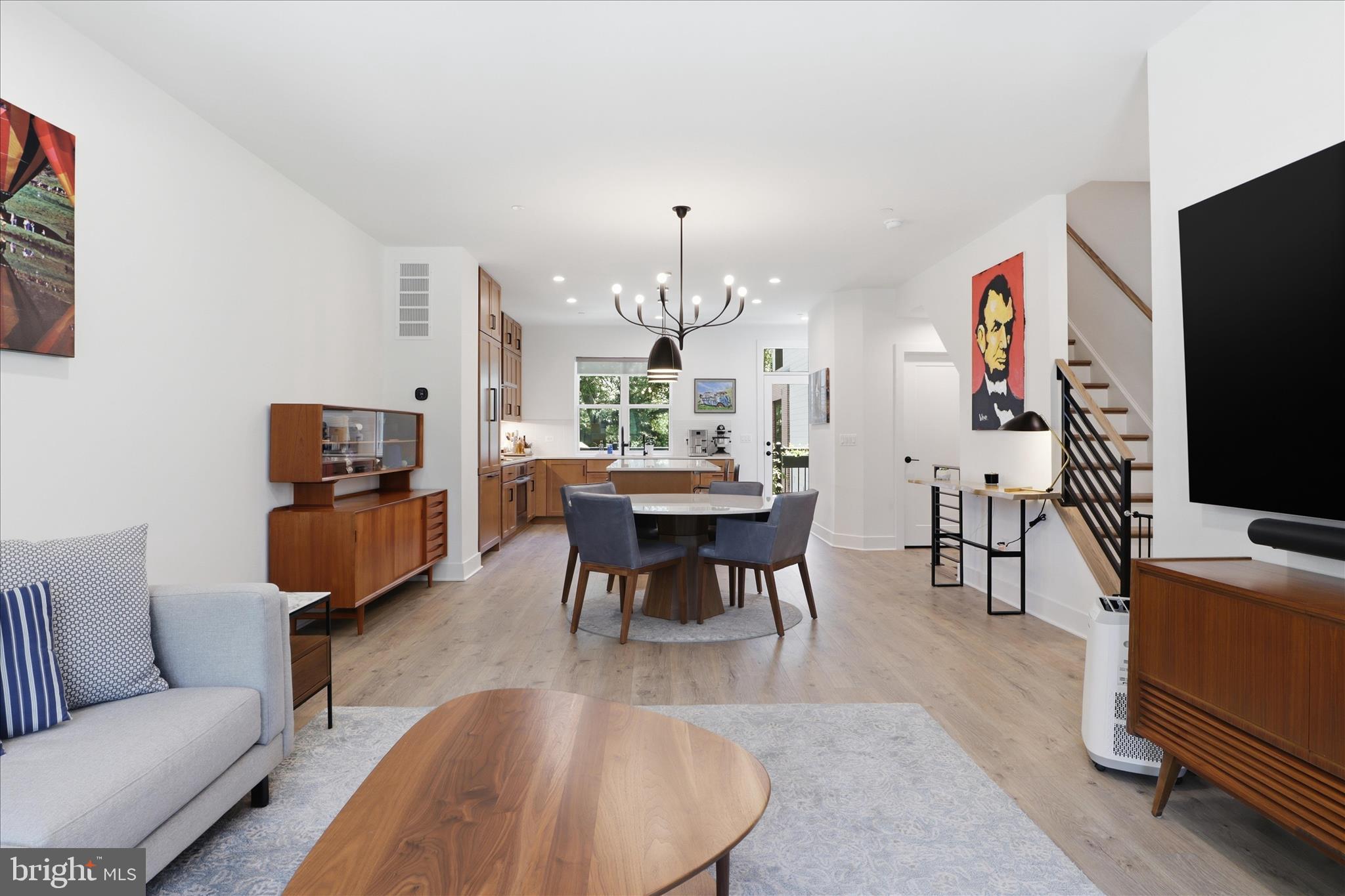 TYSONS RIDGE - Residential