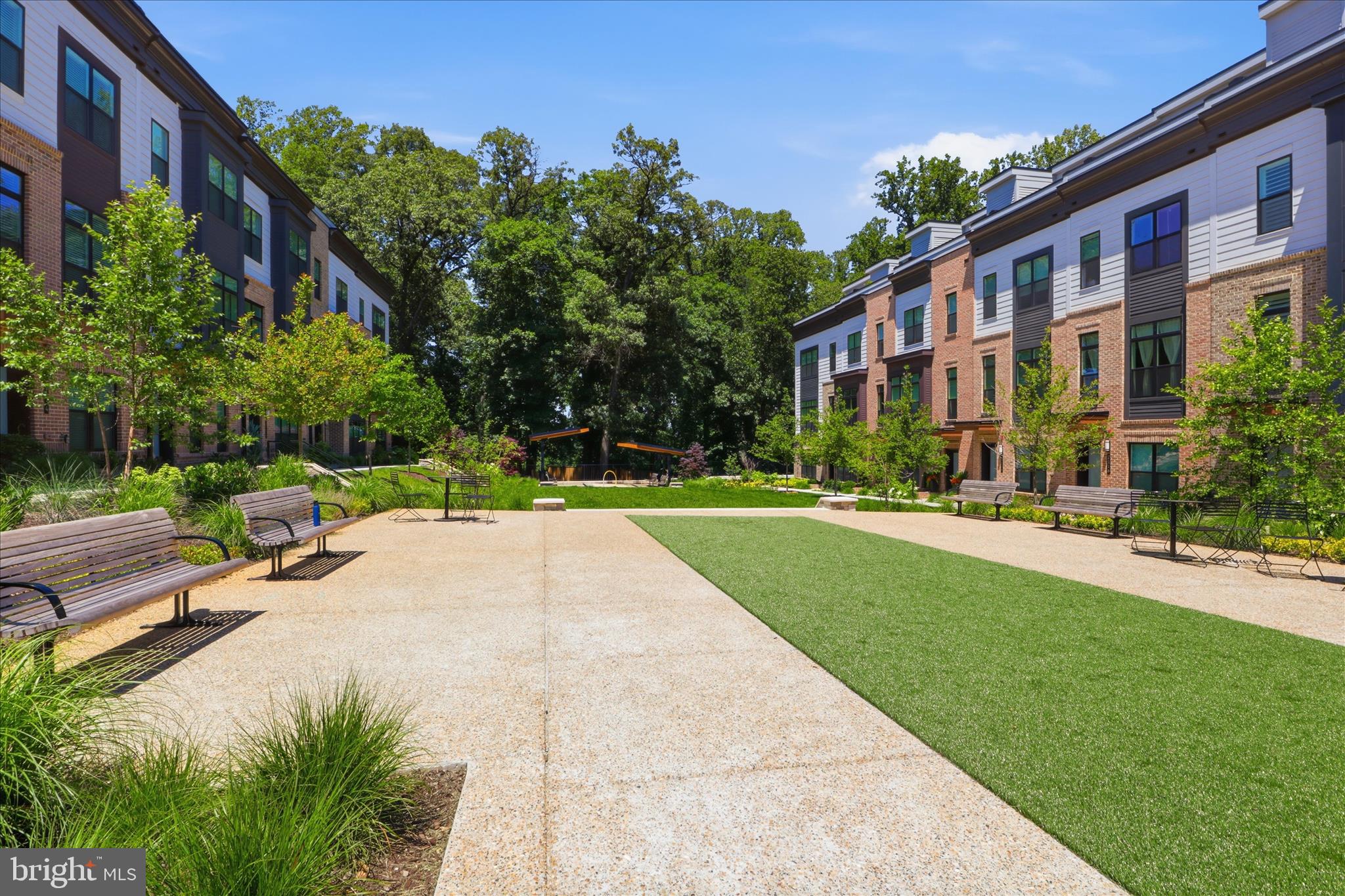 TYSONS RIDGE - Residential